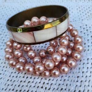 1980s Pink‎ bracelet pair